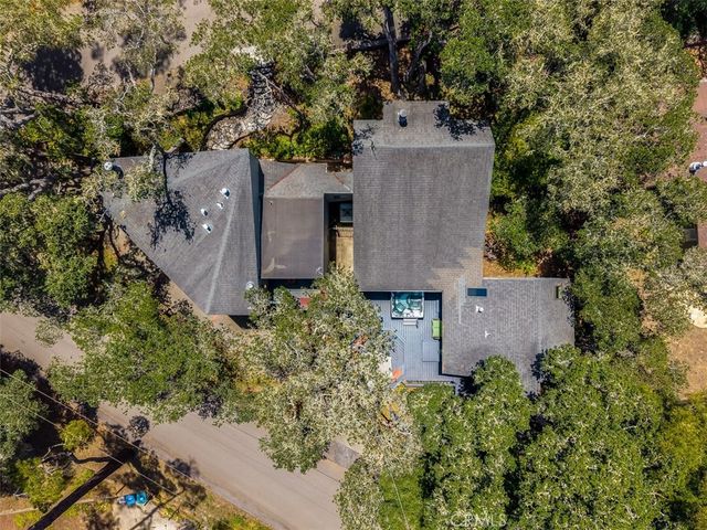 1987 Dorking Avenue, Cambria, CA 93428