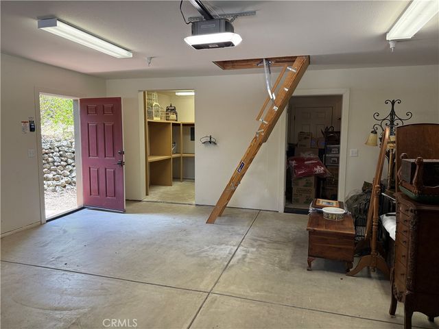 1987 Dorking Avenue, Cambria, CA 93428
