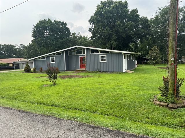 410 E Adams Street, Lincoln, AR 72744