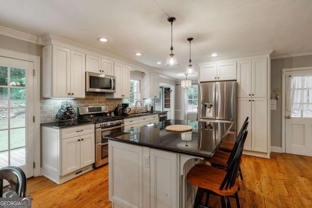 530 Westview Drive, Athens, GA 30606