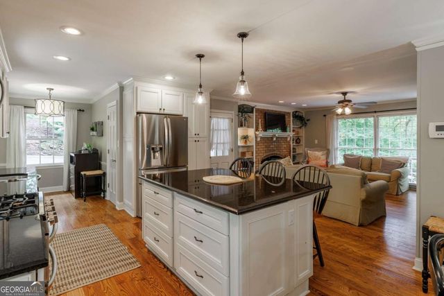 530 Westview Drive, Athens, GA 30606