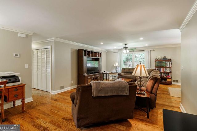 530 Westview Drive, Athens, GA 30606