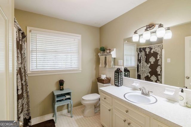 530 Westview Drive, Athens, GA 30606