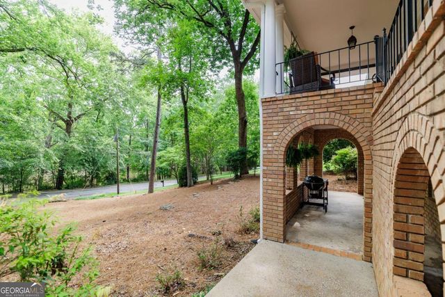 530 Westview Drive, Athens, GA 30606