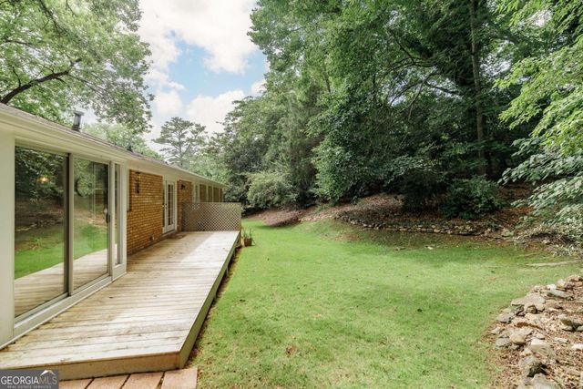 530 Westview Drive, Athens, GA 30606