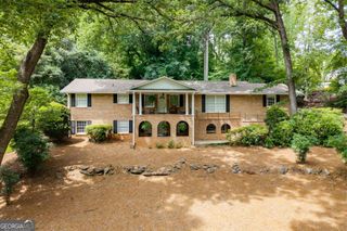 530 Westview Drive, Athens, GA 30606