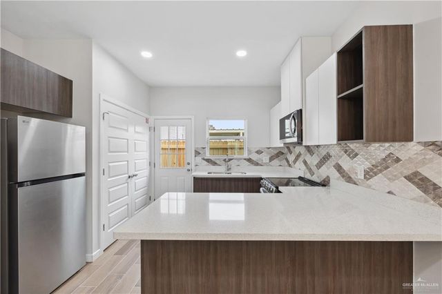 4666 W Huckleberry Street, Edinburg, TX 78541
