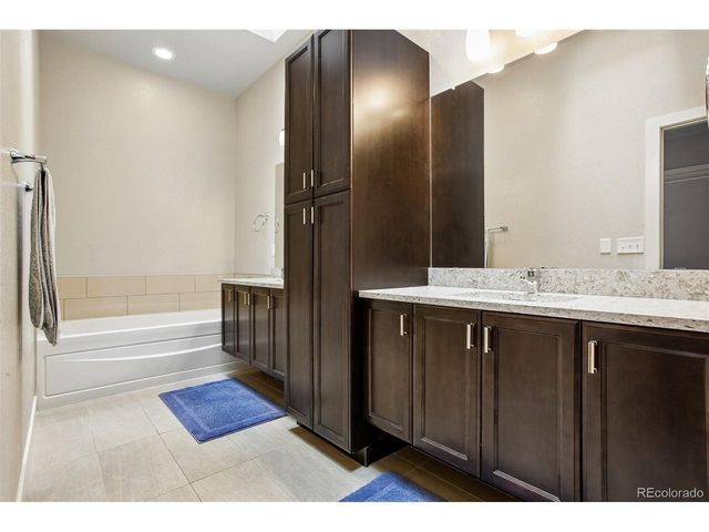 5548 Valentia Ct, Denver, CO 80238