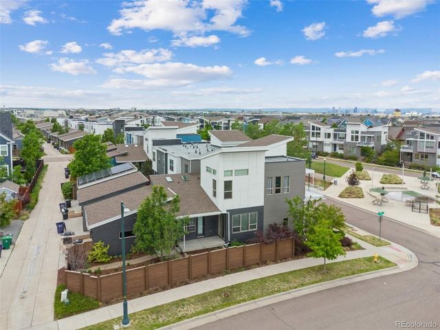 5548 Valentia Ct, Denver, CO 80238