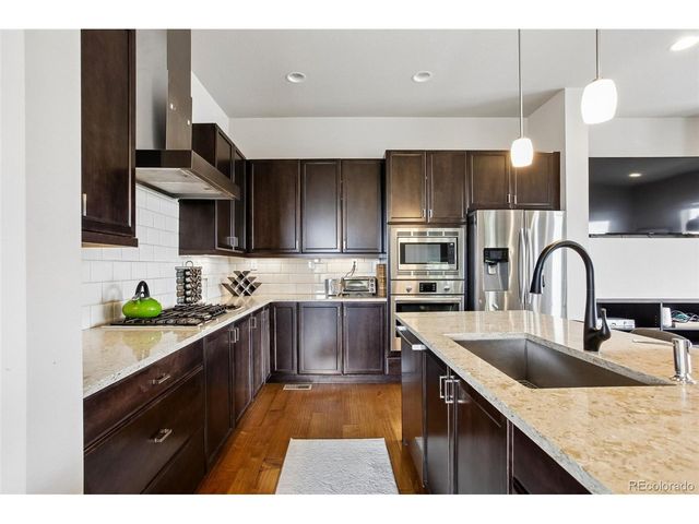 5548 Valentia Ct, Denver, CO 80238