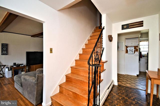 109 OLD AIRPORT RD, Douglassville, PA 19518