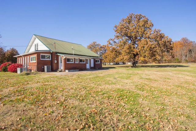 620 Cook Rd, Portland, TN 37148