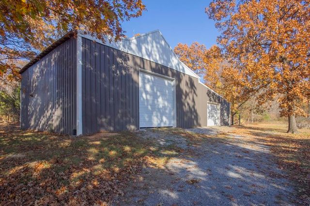 620 Cook Rd, Portland, TN 37148