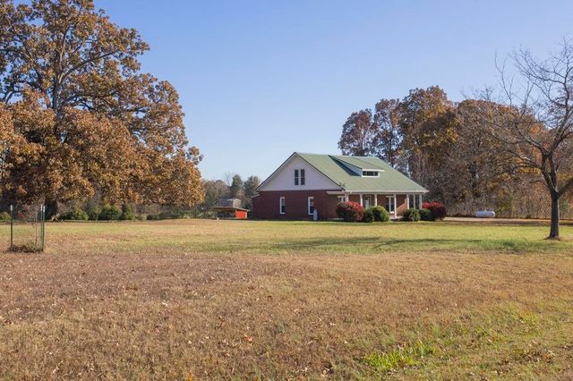 620 Cook Rd, Portland, TN 37148