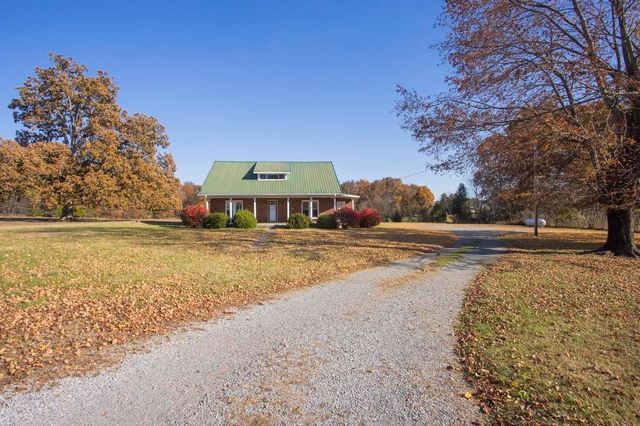 620 Cook Rd, Portland, TN 37148
