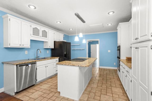 620 Cook Rd, Portland, TN 37148