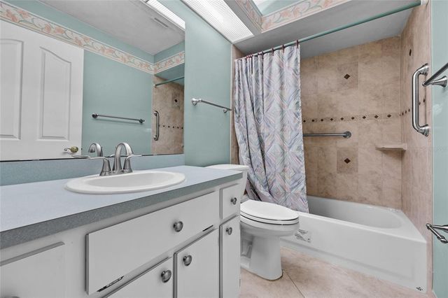 6724 NW 34TH DRIVE, Gainesville, FL 32653