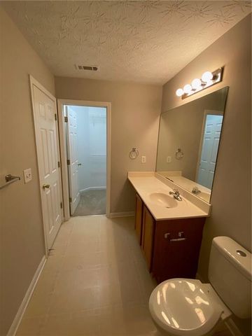 677 Kenridge Drive, Suwanee, GA 30024