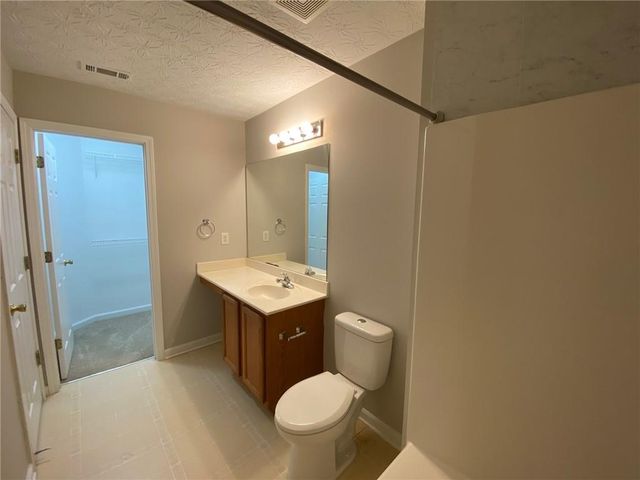 677 Kenridge Drive, Suwanee, GA 30024