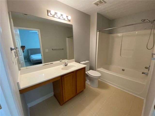 677 Kenridge Drive, Suwanee, GA 30024