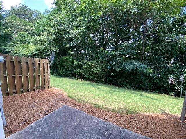 677 Kenridge Drive, Suwanee, GA 30024