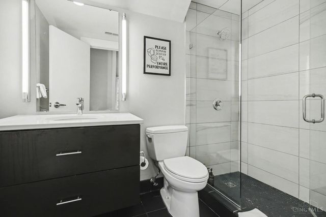 35 E 13th Street, Cincinnati, OH 45202