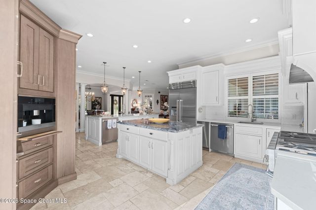 339 Cocoa Avenue, Indialantic, FL 32903
