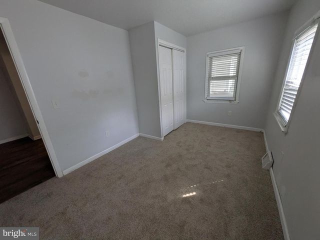 860 VELDE AVE, Pennsauken, NJ 08110