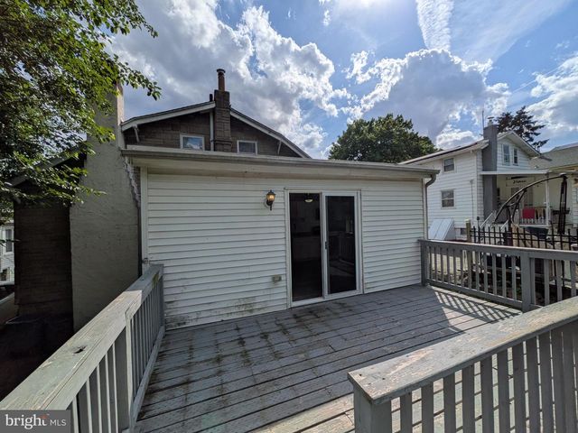 860 VELDE AVE, Pennsauken, NJ 08110