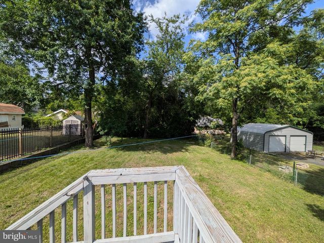 860 VELDE AVE, Pennsauken, NJ 08110