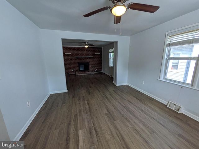 860 VELDE AVE, Pennsauken, NJ 08110