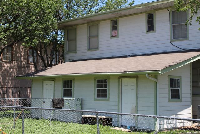 204 SENISA DR, San Antonio, TX 78228