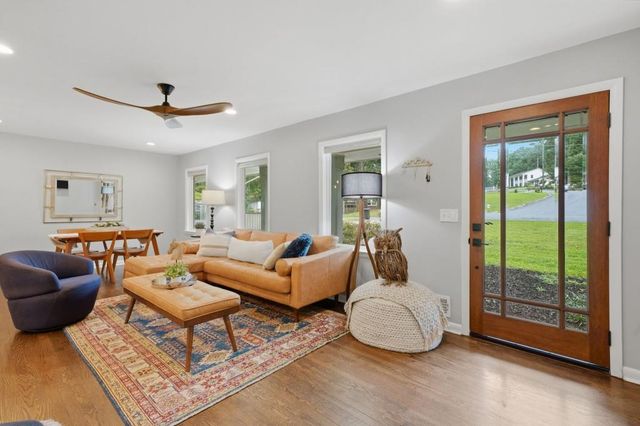 720 Brookline Drive SE, Marietta, GA 30067