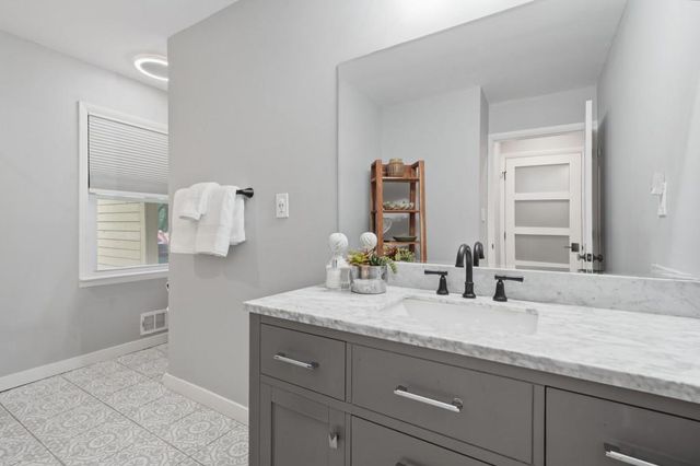 720 Brookline Drive SE, Marietta, GA 30067