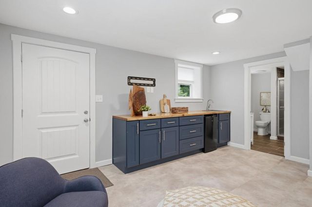 720 Brookline Drive SE, Marietta, GA 30067