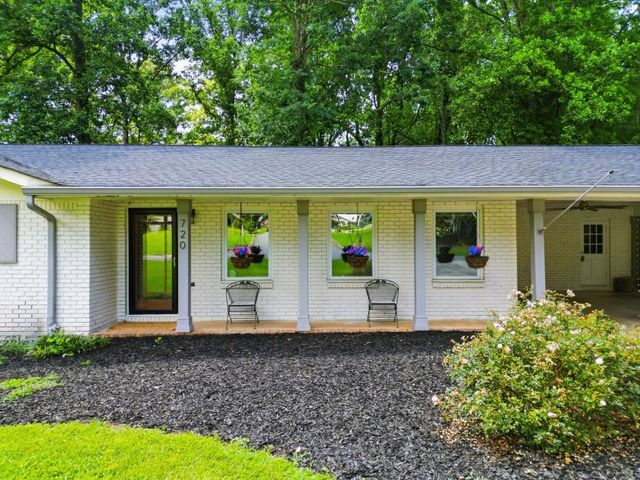720 Brookline Drive SE, Marietta, GA 30067