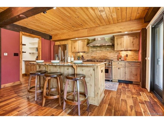 24386 Currant Dr, Golden, CO 80401