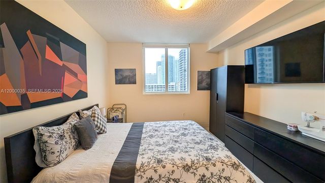 601 NE 23rd St 1605, Miami, FL 33137