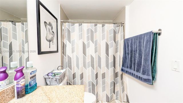 601 NE 23rd St 1605, Miami, FL 33137