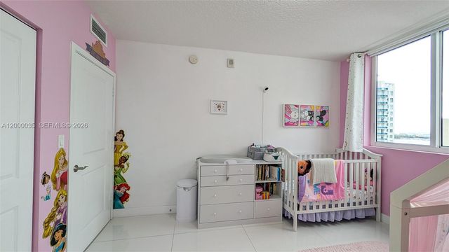 601 NE 23rd St 1605, Miami, FL 33137