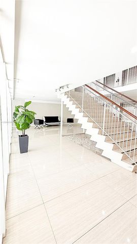 601 NE 23rd St 1605, Miami, FL 33137