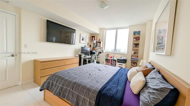 601 NE 23rd St 1605, Miami, FL 33137