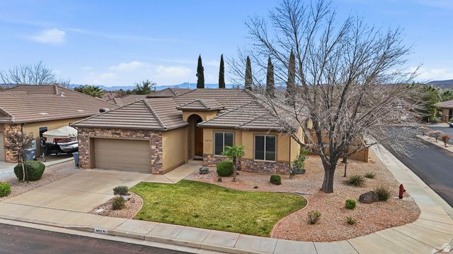 3879 LONDON LN, Santa Clara, UT 84765