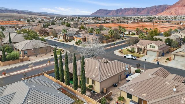 3879 LONDON LN, Santa Clara, UT 84765