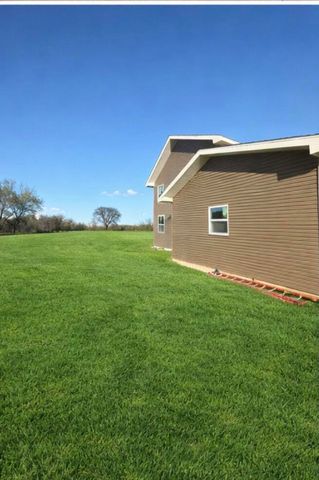 7739 Ta Wee Court, Caledonia, IL 61011