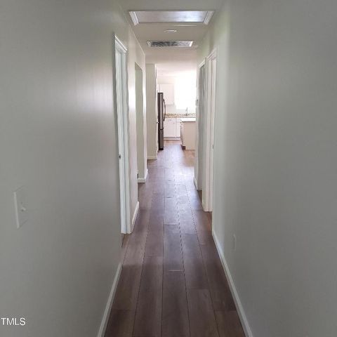 142 Marathon Lane, Fayetteville, NC 28304