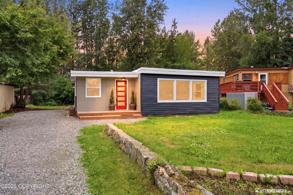 4008 Allan Place, Anchorage, AK 99508