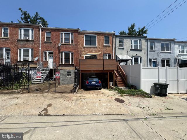 223 ASCOT PL NE, Washington, DC 20002