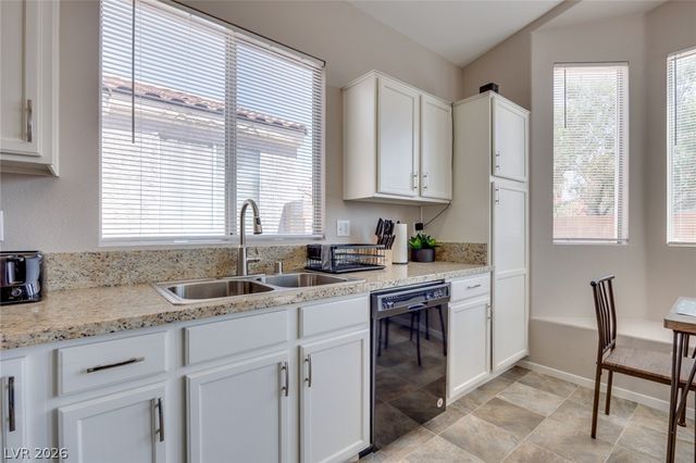 9588 Ensworth Street, Las Vegas, NV 89123