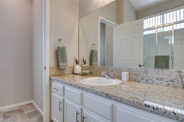 9588 Ensworth Street, Las Vegas, NV 89123